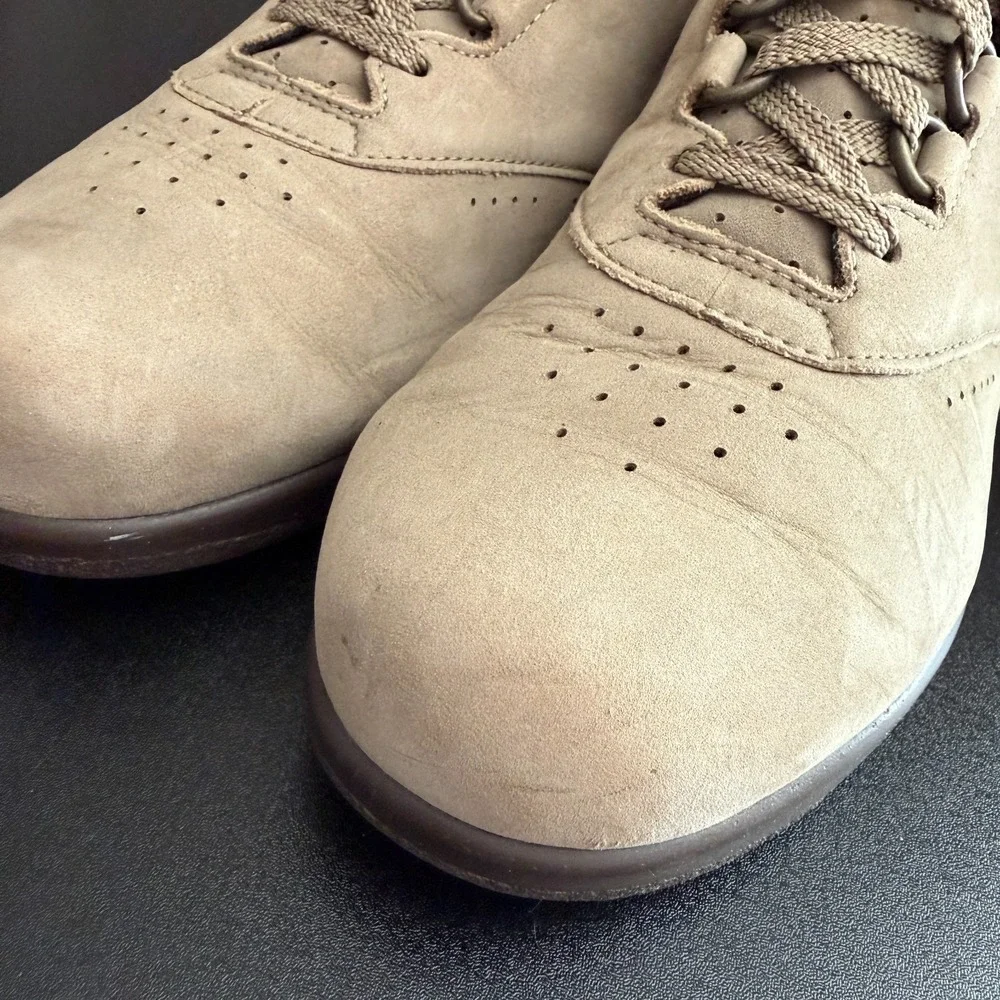 SAS Tripad Comfort‎ Walking Shoes Women's US 7.5N Beige Lace-Up Casual Active